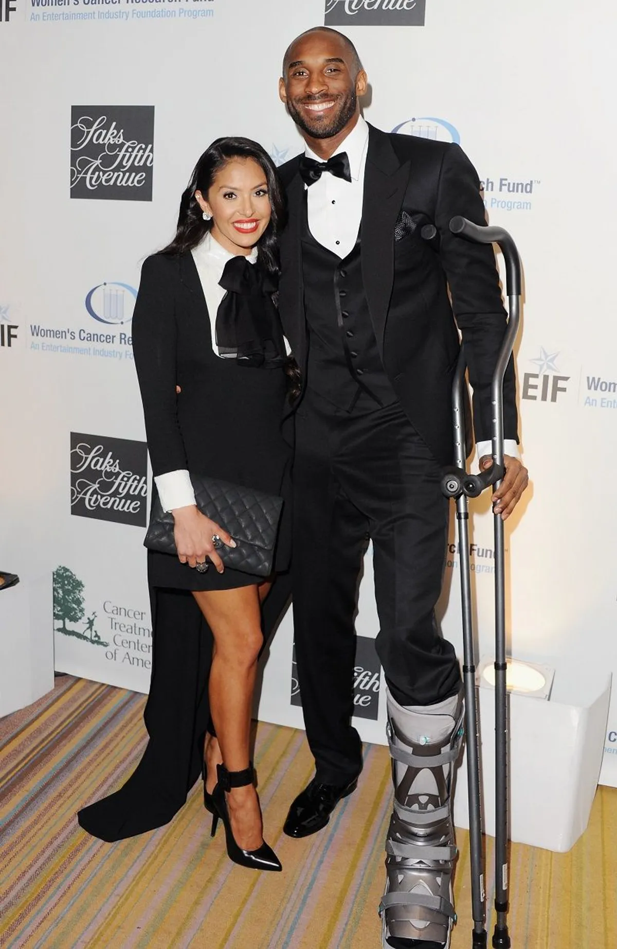 Vanessa and Kobe Bryant at An Unforgettable Evening benefiting EIF's Women's Cancer Research Fund on May 2, 2013. | Photo: Getty Images