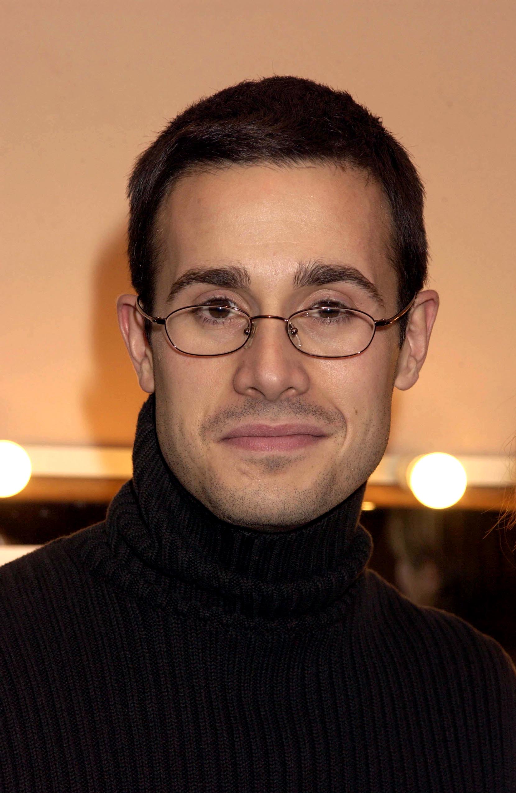 Freddie Prinze Jr. as a new cast member of the play "This Is Our Youth" on January 23, 2003, in London, England. | Source: Getty Images