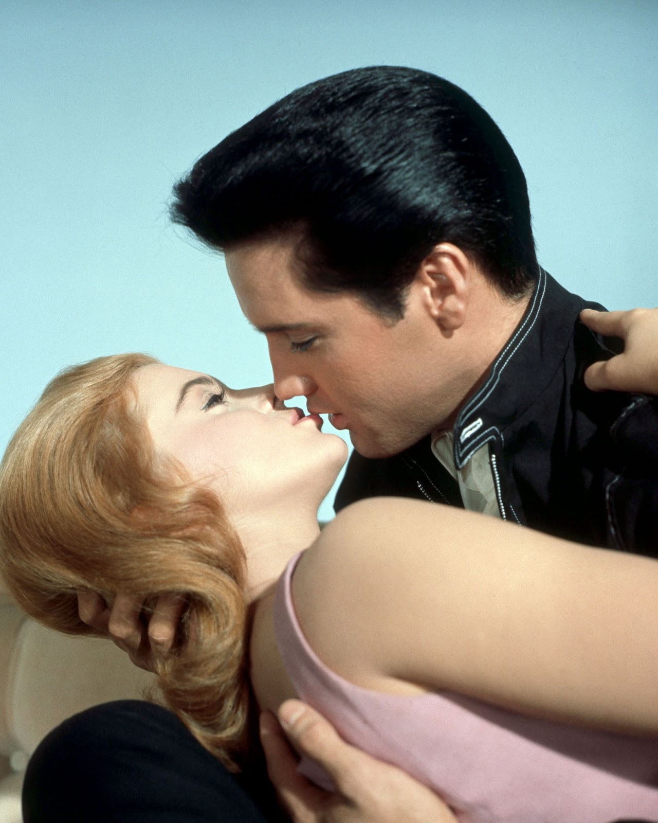 The Swedish actress and Elvis Presley filming "Viva Las Vegas" in 1964. | Source: Getty Images