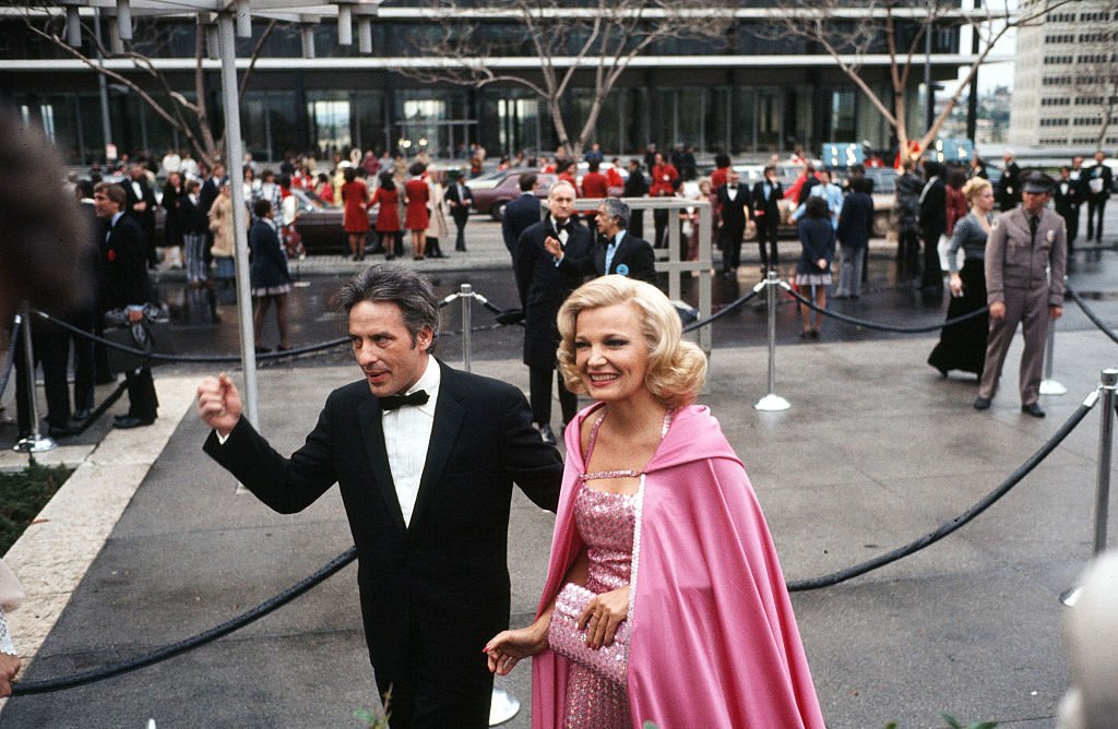 John Cassavetes with his wife, actress Gena Rowlands at the 47th Academy Awards | Photo: Getty Images