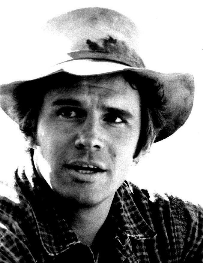 Photo of Dack Rambo from the television program "Dirty Sally." | Source: Wikimedia Commons