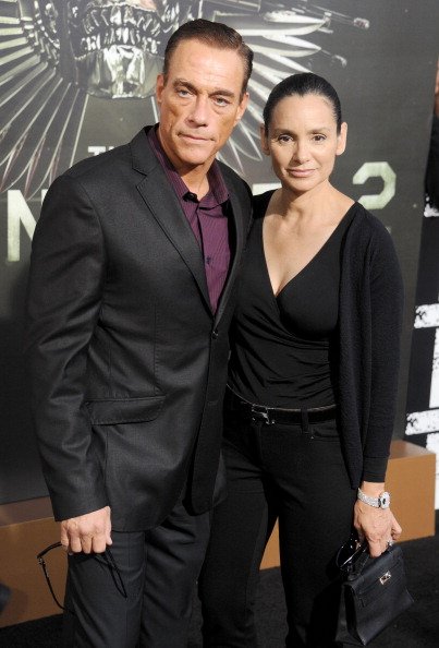 Jean-Claude Van Damme et Gladys Portugues. | Photo : Getty Images Jean-Claude Van Damme et Gladys Portugues. | Photo : Getty Images
