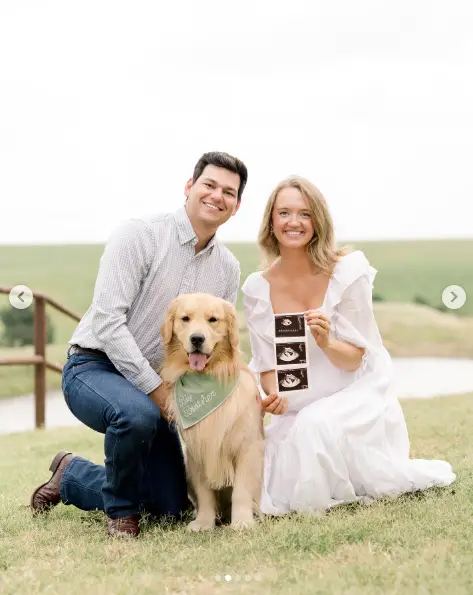 Alex and Mauricio posed with their beloved dog, sharing smiles and holding the ultrasound, symbolizing their transition into parenthood. The couple’s announcement reflects both joy and gratitude for the journey ahead. | Source: Instagram/alexmariedrum / mauricioscott03