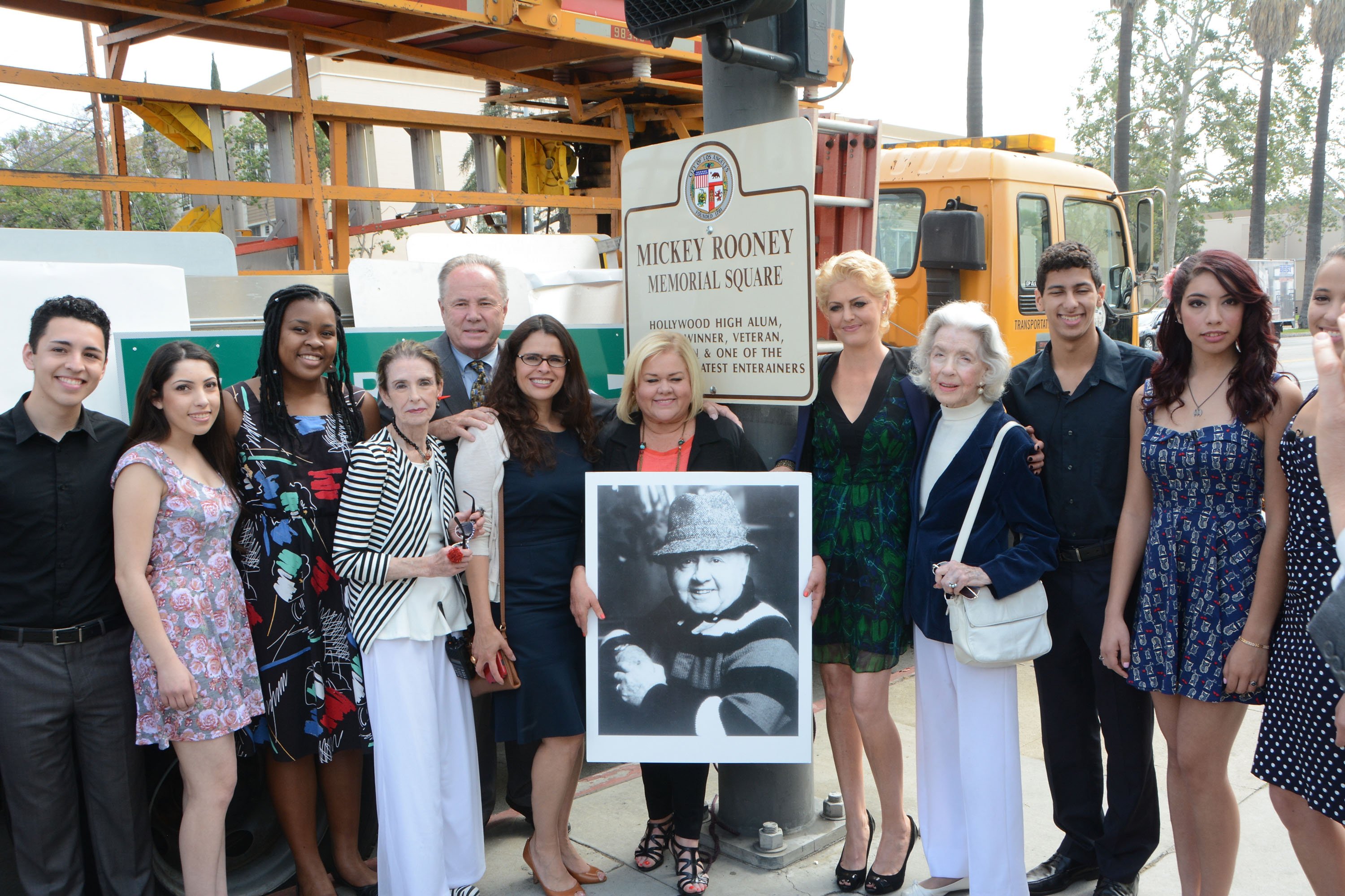 Actress Margaret O'Brien (2nd from left), City Councilman Tom LaBonge, Hollywood High School Principal Ms. Alejandra Sanchez, Kelly Rooney (daughter of Mickey Rooney), Dominique Rooney (grand daughter of Mickey Rooney) and actress Marsha Hunt with members of the band The Hollywood Kids attend the Mickey Rooney Memorial Square Dedication Ceremony, Sunset Blvd. on June 1, 2015 | Source: Getty Images