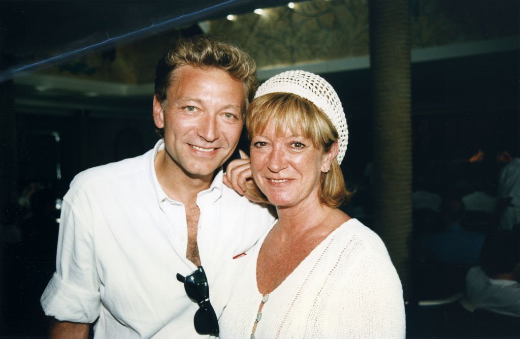 Laurent Boyer et Alice Dona lors du Festival de Cannes le 14 mai 1997, France. | Photo : Getty Images
