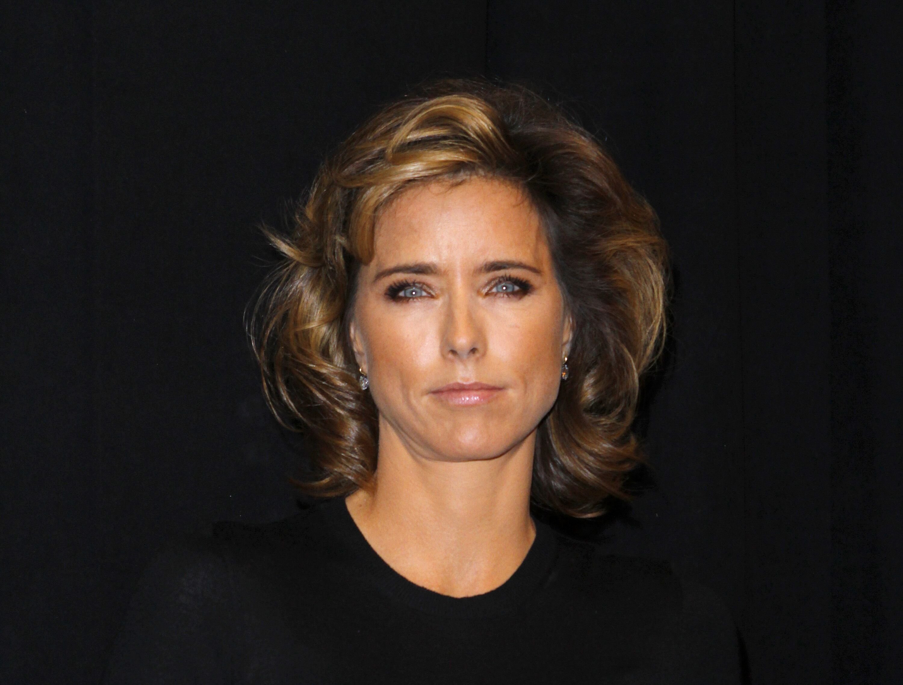 Tea Leoni attends the world premiere of "Tower Heist" at the Ziegfeld Theatre on October 24, 2011 in New York City. | Source: Getty Images
