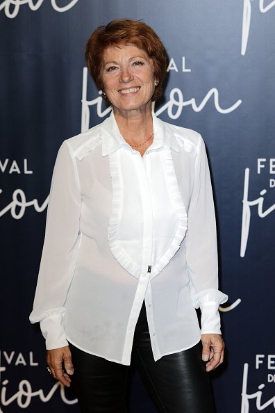 Véronique Combouilhaud, alias Véronique Genest, assiste à la cérémonie de clôture du 20ème Festival de Fiction TV le 15 septembre 2018 à La Rochelle, France. | Photo : Getty Images