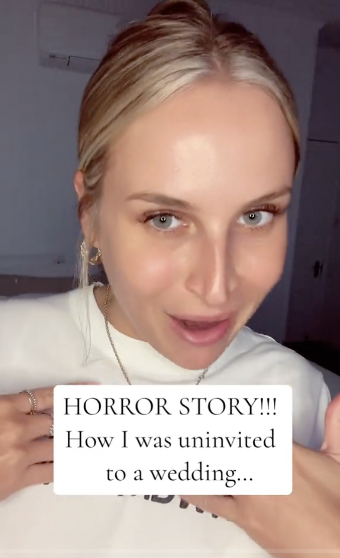 Amy Dickinson in a screenshot from her clip dated January 8, 2024, where she begins to detail her story of how she was uninvited to her friend's wedding | Source: tiktok/amzdicko