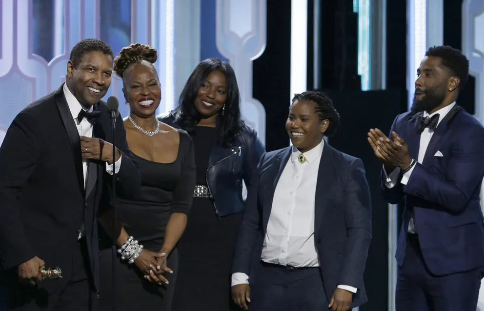 Denzel Washington aux Golden Globes à Beverly Hills avec sa famille en 2016. | Source : Getty Images