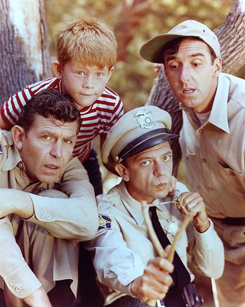 The cast of "The Andy Griffith Show" in 1963. | Photo: Getty Images