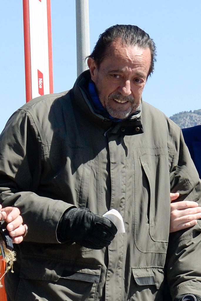 Julián Muñoz sale de la prisión de Alhaurín de la Torre en abril de 2016 en Málaga, España. | Foto: Getty Images.