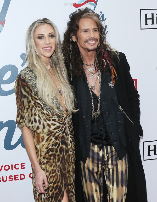 Steven Tyler and Aimee Preston attend Steven Tyler's GRAMMY Awards viewing party benefiting Janie's Fund held at Raleigh Studios on February 10, 2019 in Los Angeles, California. | Source: Getty Images