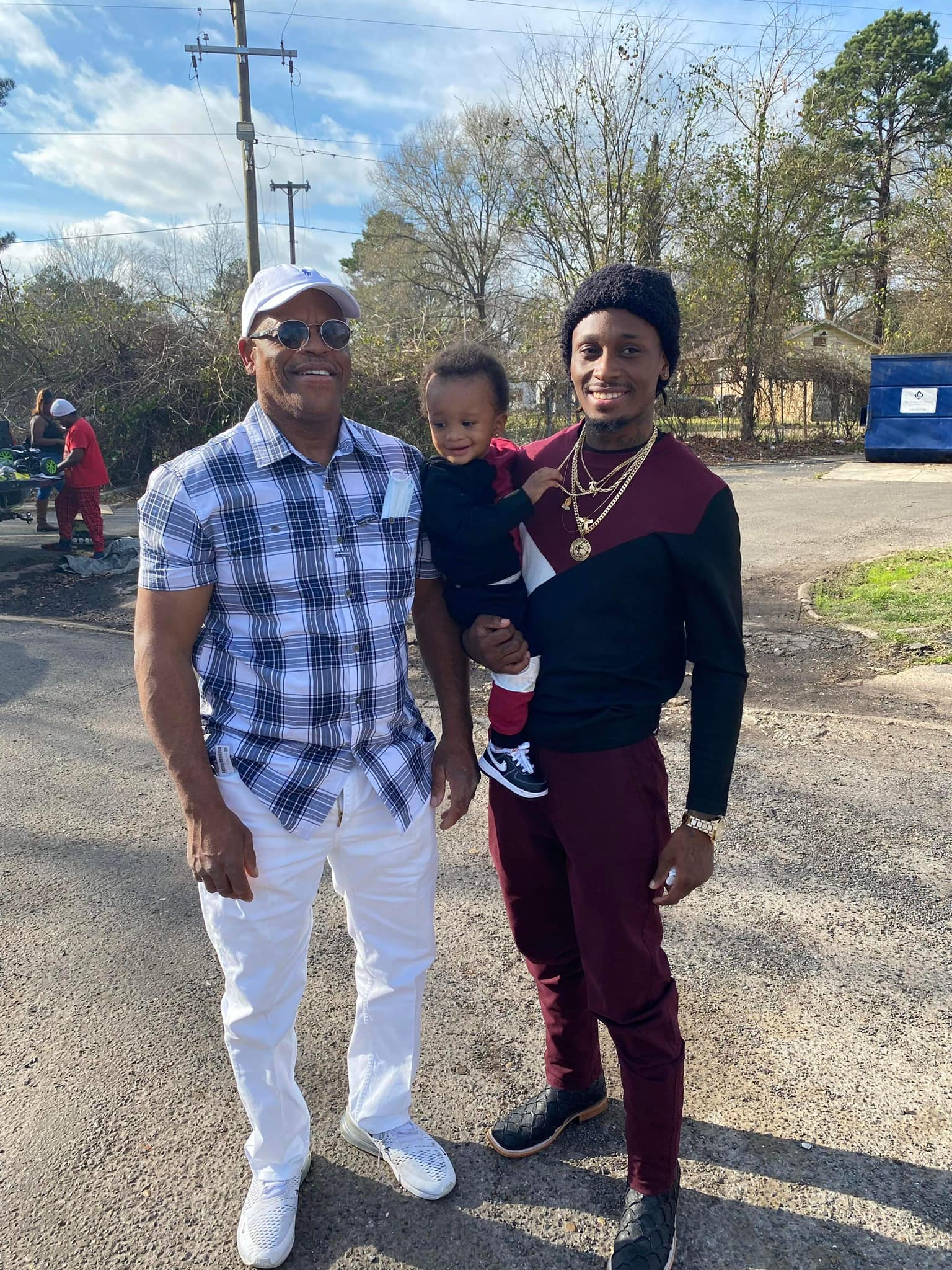 Elias Reliford with his dad, Todd Reliford, and his grandfather, posted on June 19, 2022. | Source: Facebook/Todd Reliford