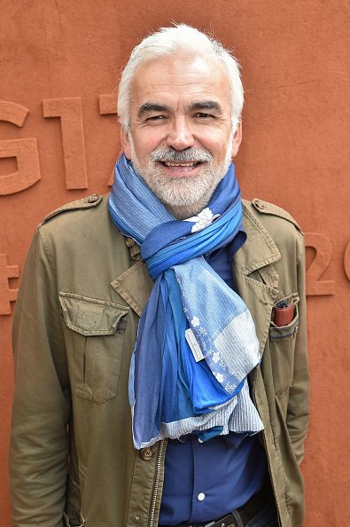 Le journaliste Pascal Praud assiste à l'Open de France de tennis 2017. | Photo : Getty Images