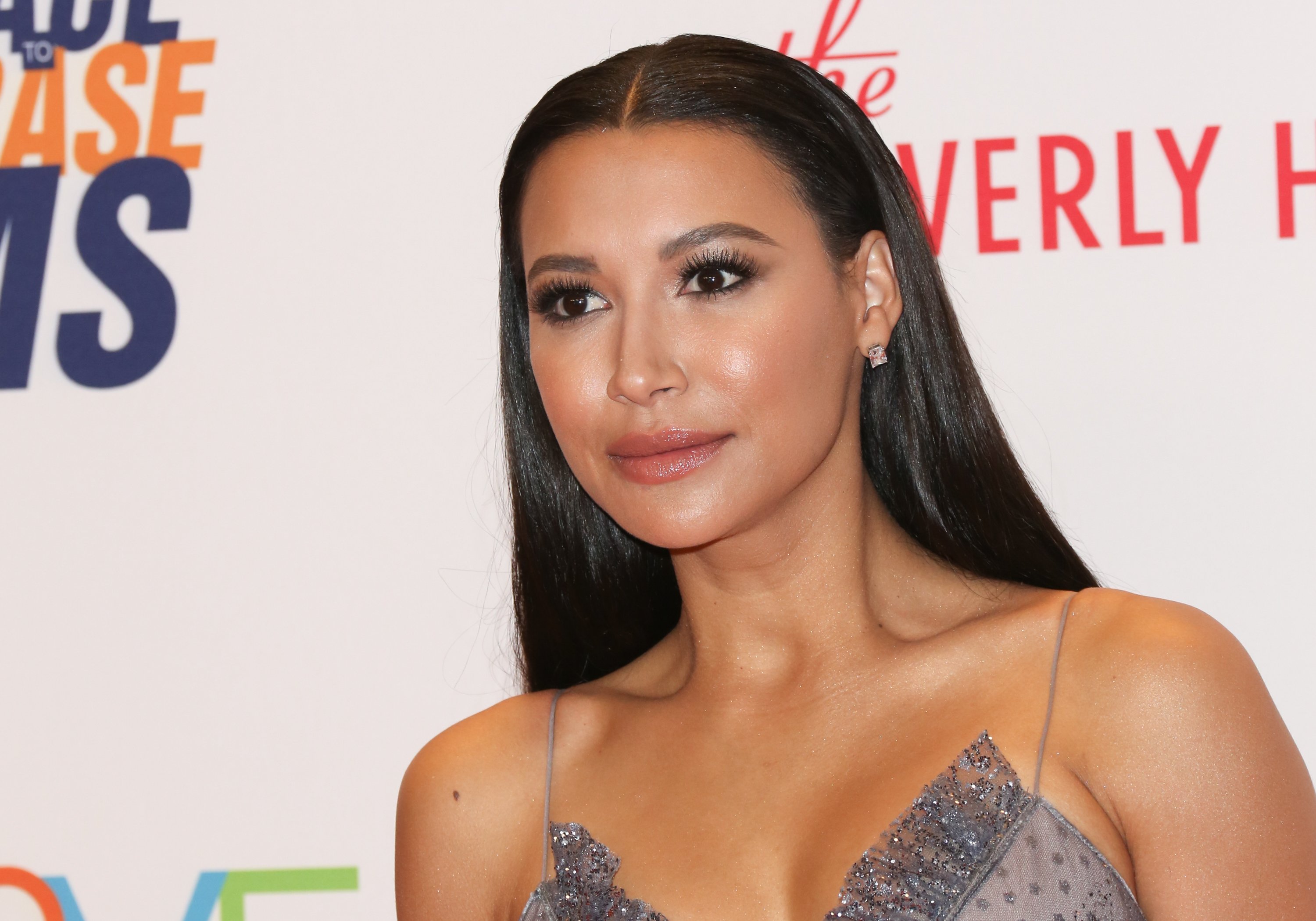 Naya Rivera attends the 24th annual Race to Erase MS gala at the Beverly Hilton hotel on May 5, 2017. | Photo: Getty Images