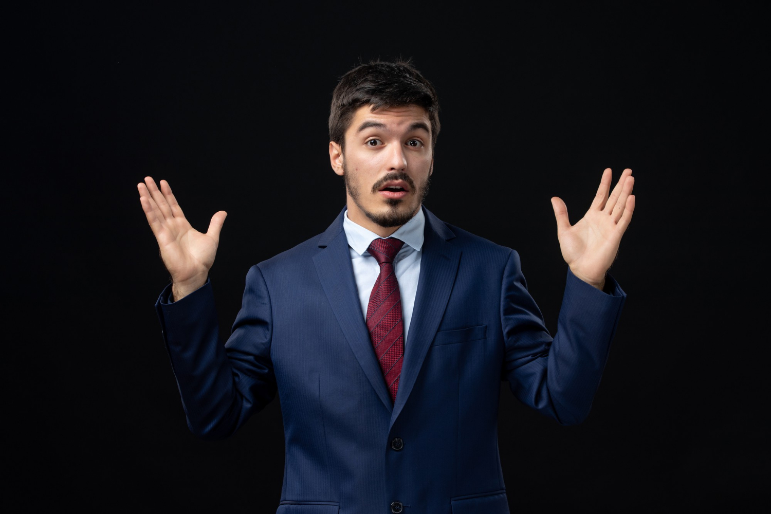 A man shrugging | Source: Freepik