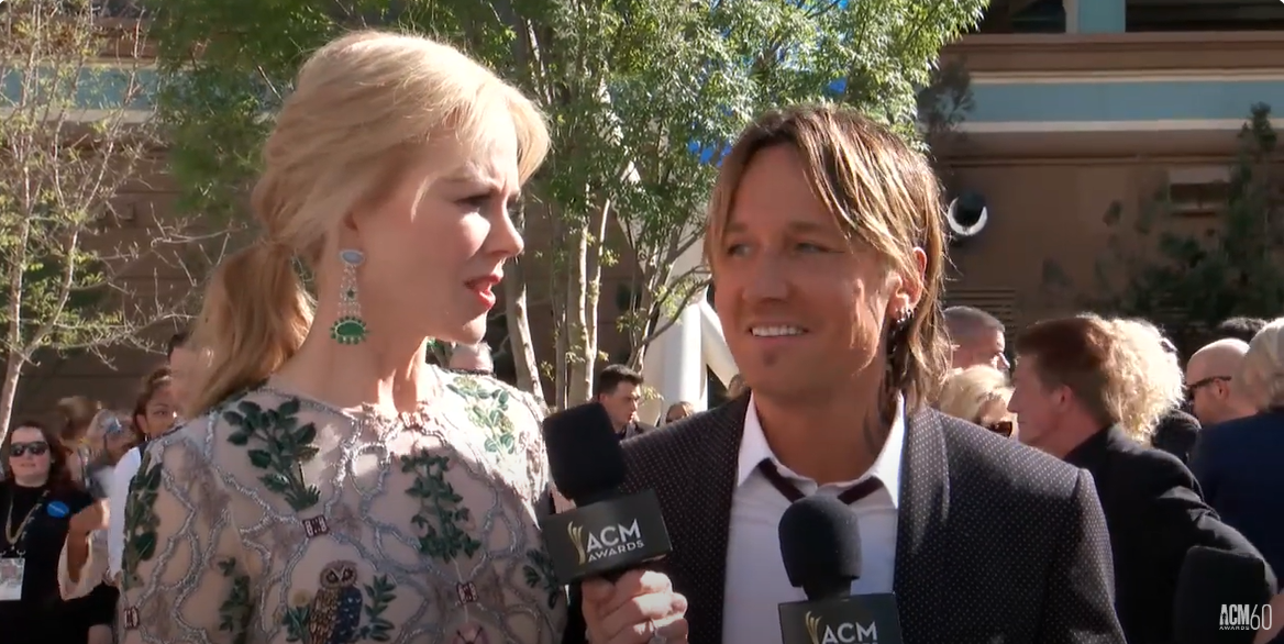 Nicole Kidman and Keith Urban are in an interview, from a post dated April 18, 2017 | Source: YouTube/ ACM - Academy of Country Music