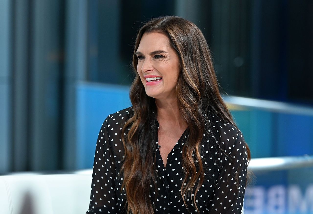 Brooke Shields visits "FOX & Friends" at Fox News Channel Studios on September 24, 2019 in New York City. | Source: Getty Images