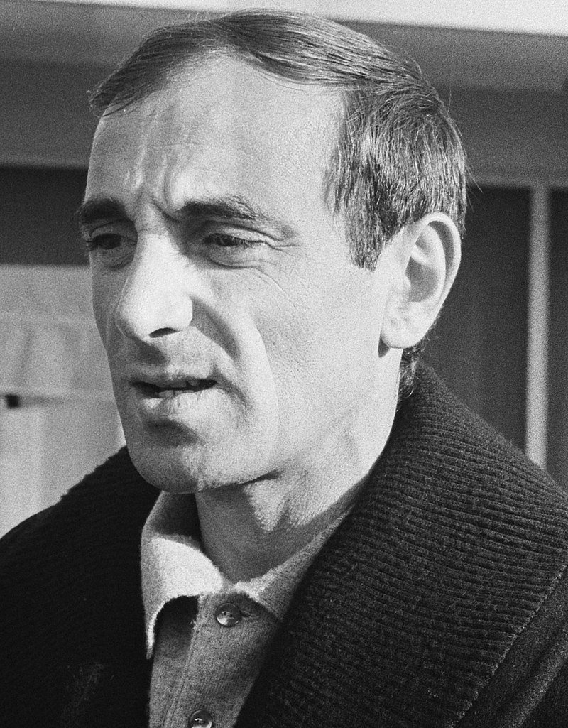Edith Piaf's protege Charles Aznavour in 1963 | Source: Wikimedia