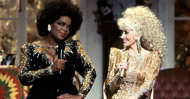 Oprah Winfrey and Dolly Parton on "The 'Dolly Show" in 1987 | Photo: Getty Images