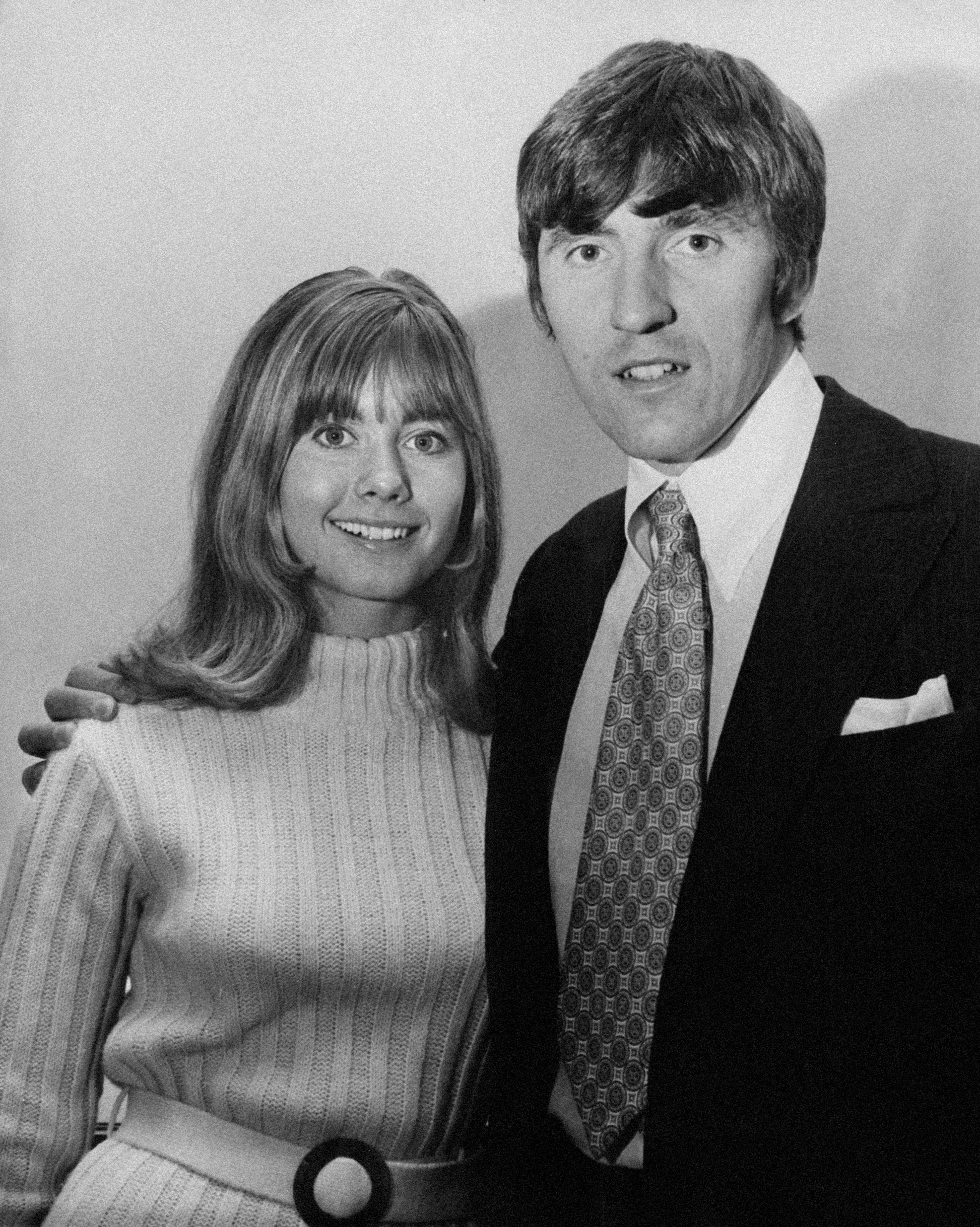 Olivia Newton-John with her ex-fiancé Bruce Welch, in London, in 1968 | Source: Getty Images