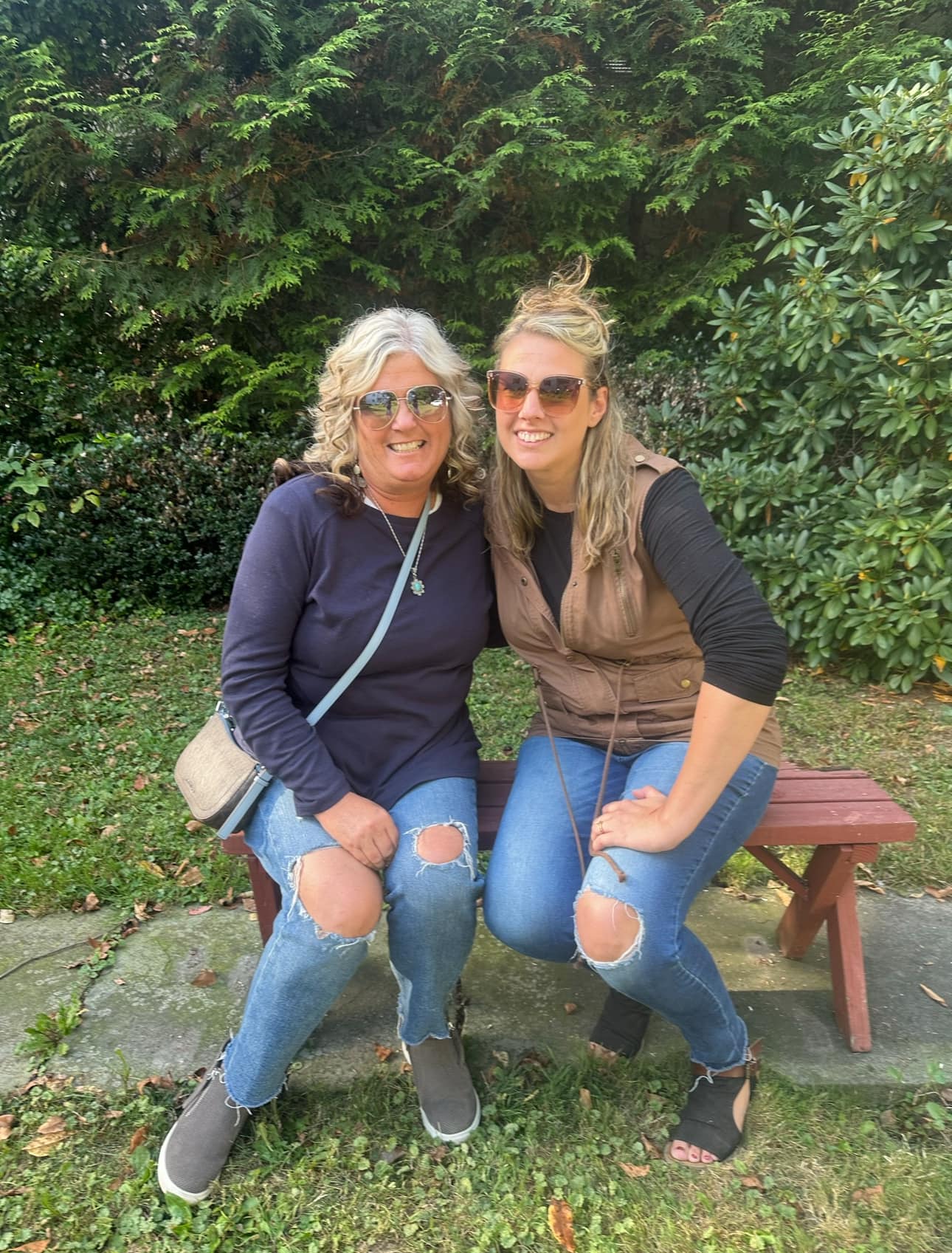 Gendie Miller and Lindsey Neiderhiser, from a post dated April 26, 2024 | Source: Facebook/lindsey.lopushansky