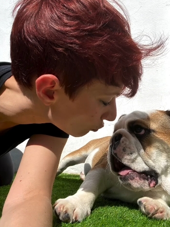 Katy Rickitt pictured sharing a sunlit moment with Daphne outdoors — from a post dated December 8, 2025. | Source: Instagram/katyrickitt