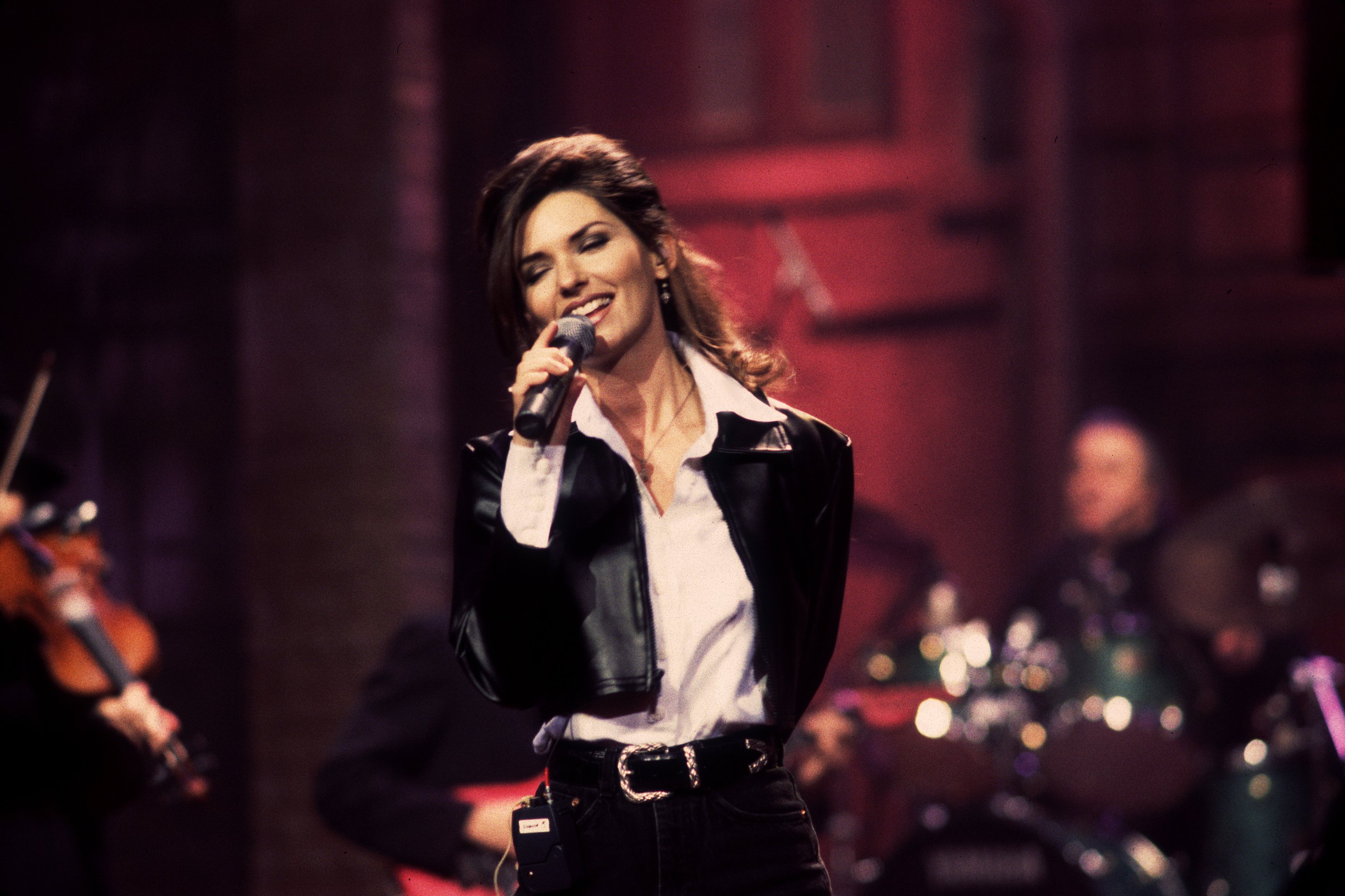 Shania Twain at soundcheck for the "David Letterman Show" on February 26, 1996, in New York City, New York. | Source: Getty Images