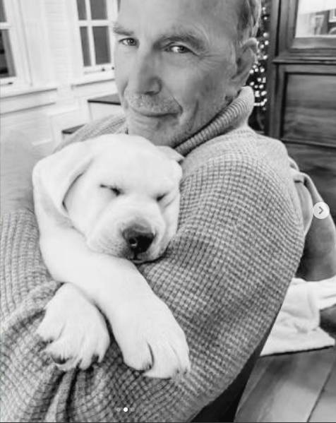 Kevin Costner cuddling his puppy, Bobby, posted on February 1, 2024 | Source: Instagram/kevincostnermodernwest