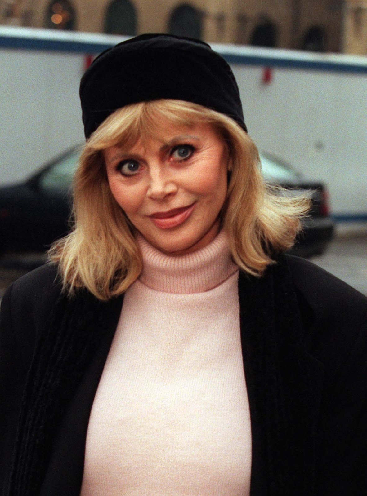 Britt Ekland circa 1999. | Source: Getty Images