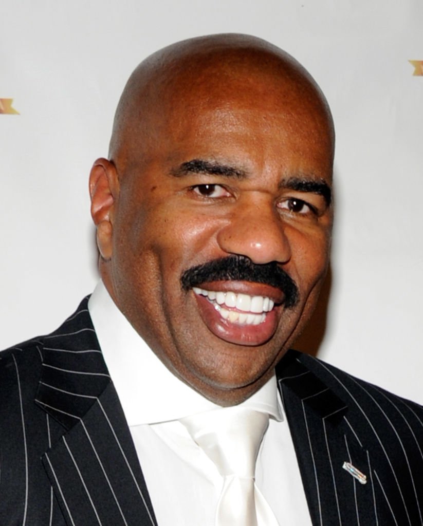 Steve Harvey at the ninth annual Ford Hoodie Awards on Aug. 13, 2011 in Nevada | Photo: Getty Images