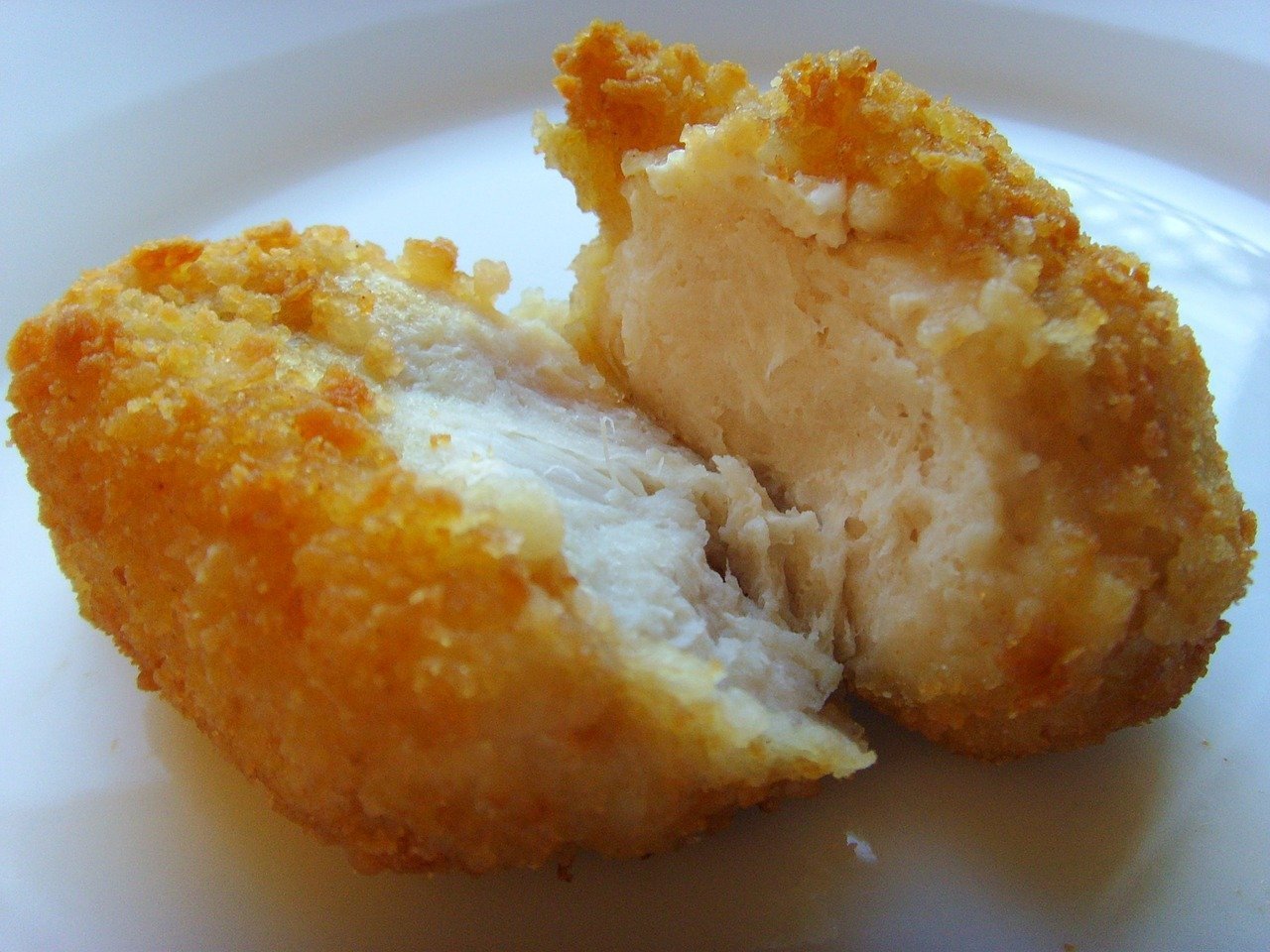 A batch of chicken nuggets. Image credit: Pixabay