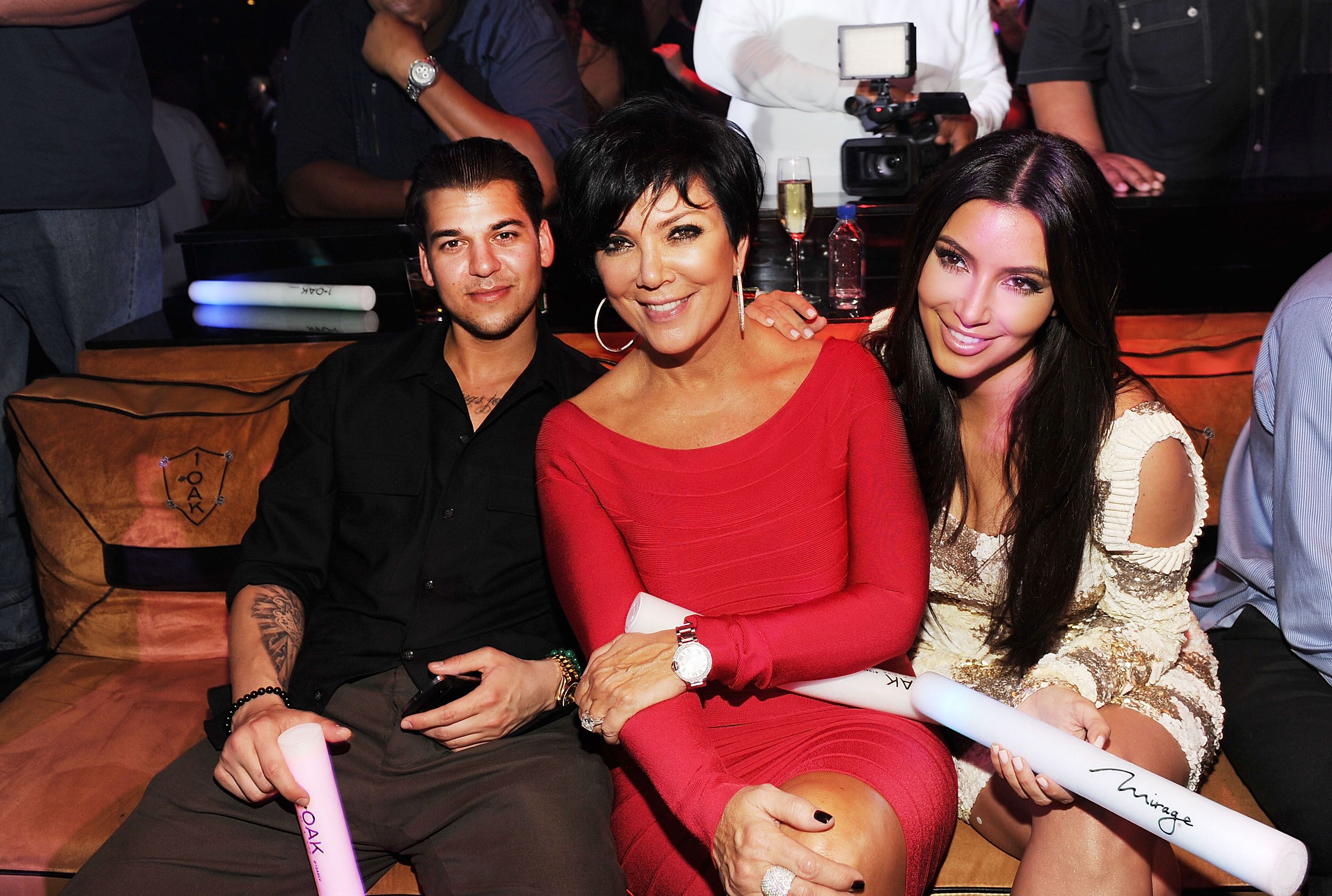  Rob Kardashian, Kris Jenner and Kim Kardashian celebrates Rob Kardashian's birthday at 1 Oak on March 16, 2012 | Photo: Getty Images
