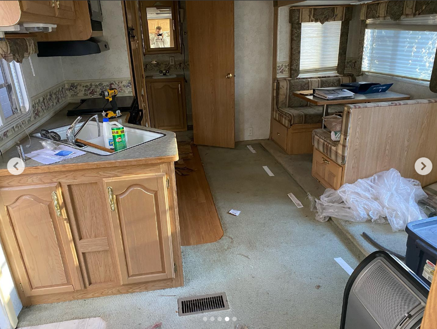 Garrison Brown's refurbished camper trailer from a post dated June 6, 2021 | Source: Instagram/robertthebrown