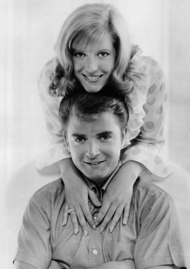 Tim Considine and Meredith MacRae who portrayed sally on the show 'My Three Son's" | Photo: Wikipdia