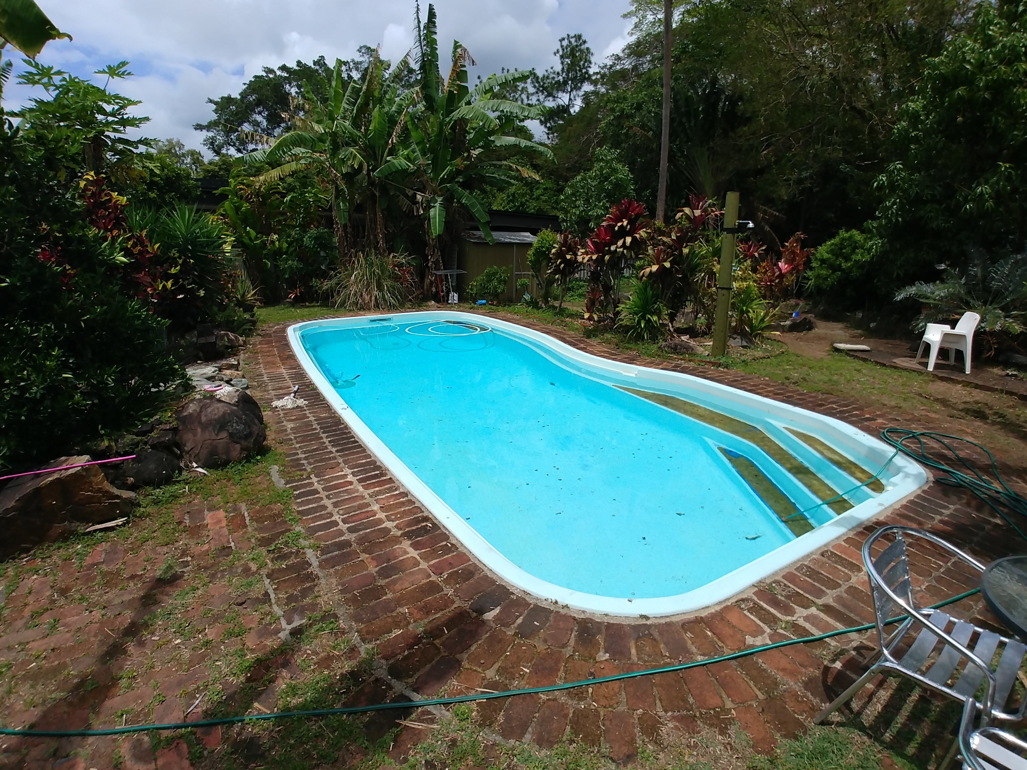 A photo of a typical back yard pool in Australia on November 3, 2019 | Source: Getty Images