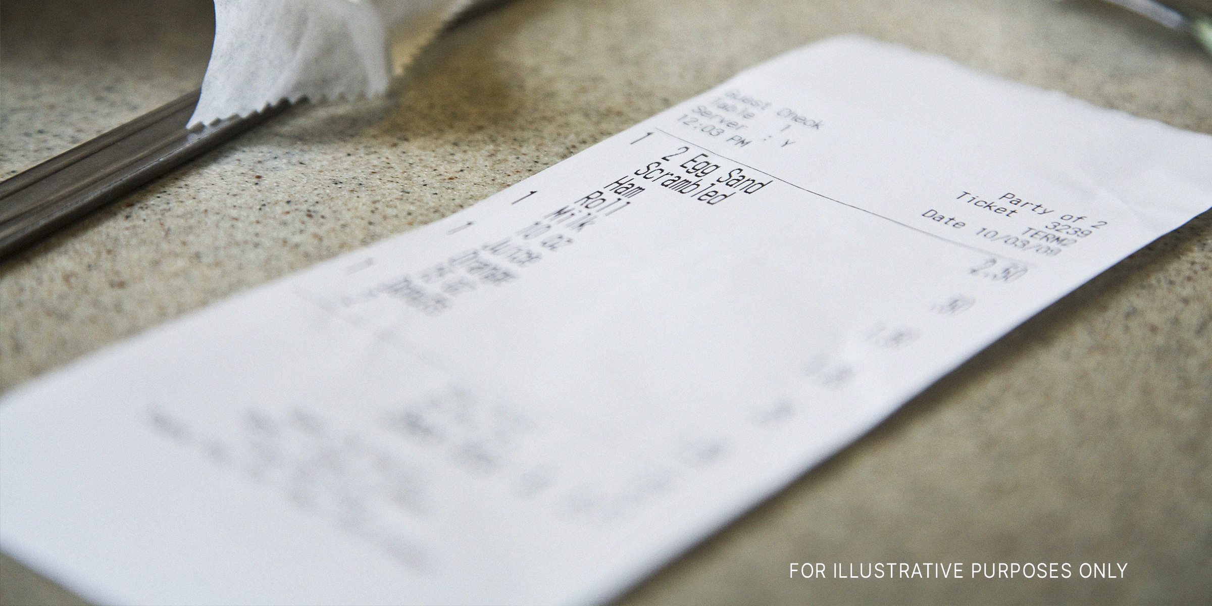 A restaurant receipt | Source: Getty Images