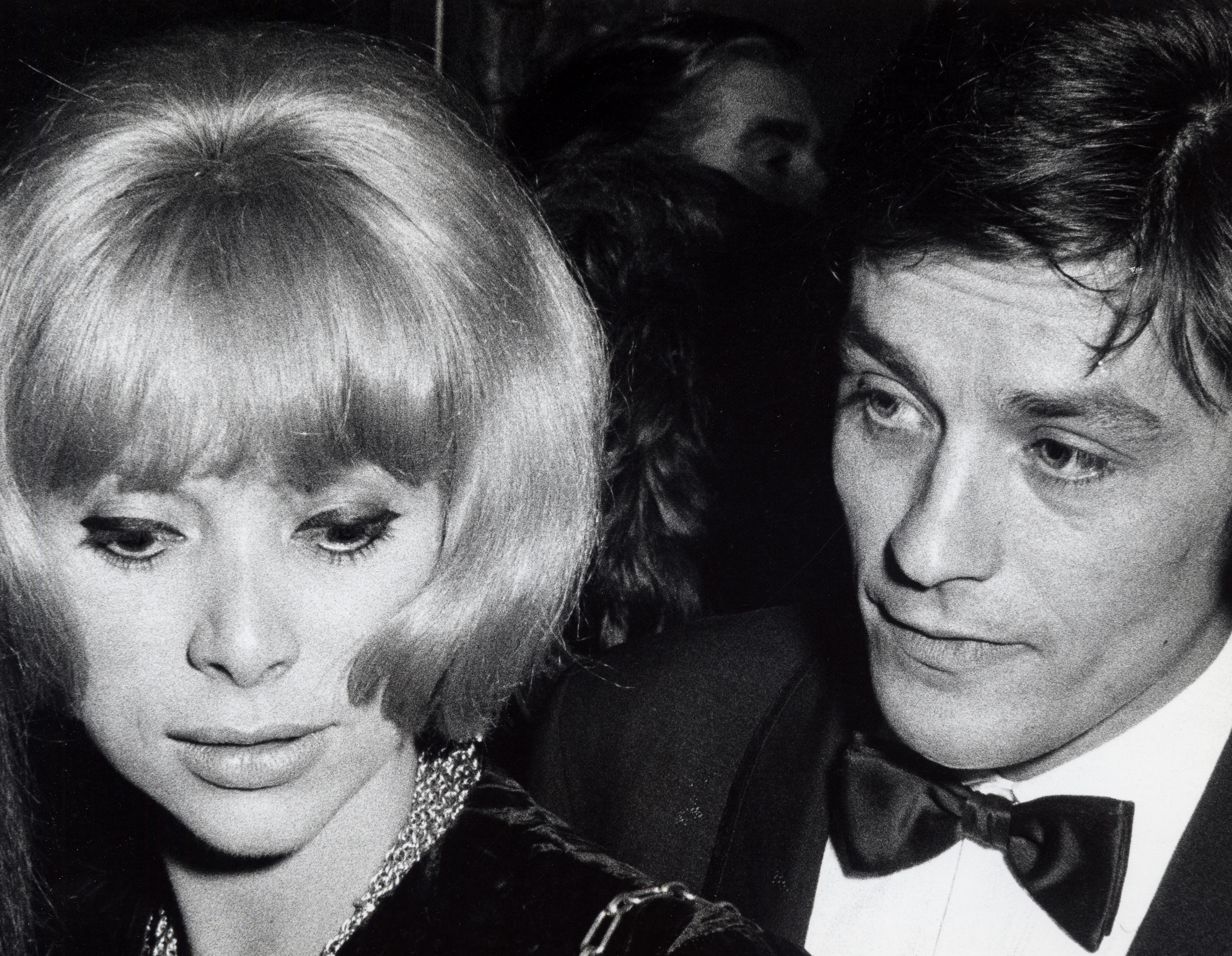 Mireille Darc and Alain Delon at The Paris Opera House in 1985 | Source: Getty Images