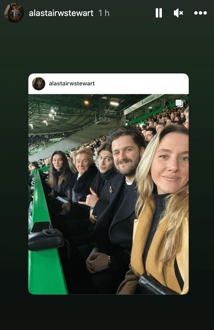 Alastair Stewart's Instagram Story photo featuring Rod, Liam, and Renee Stewart, and Nicole Artukovich on February 3, 2023, in London | Source: Instagram/alastairstewart