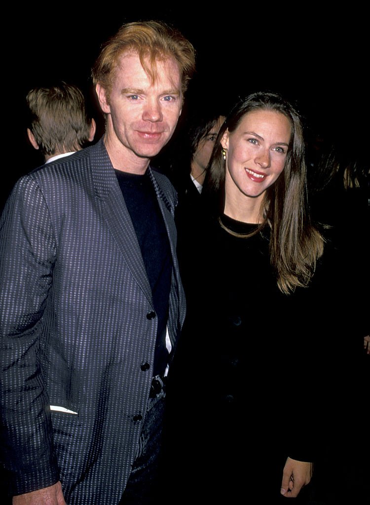 David Caruso and Margaret Buckley during "The Professional" Los Angeles Premiere at Academy Theatre in Beverly Hills on November 3, 1994.  | Photo: Getty Images