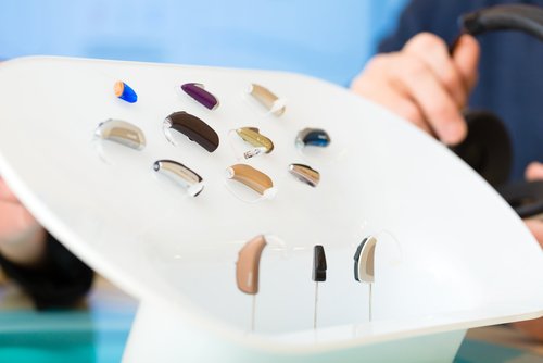 A Close up of a selection of hearing aids. | Source: Shutterstock.