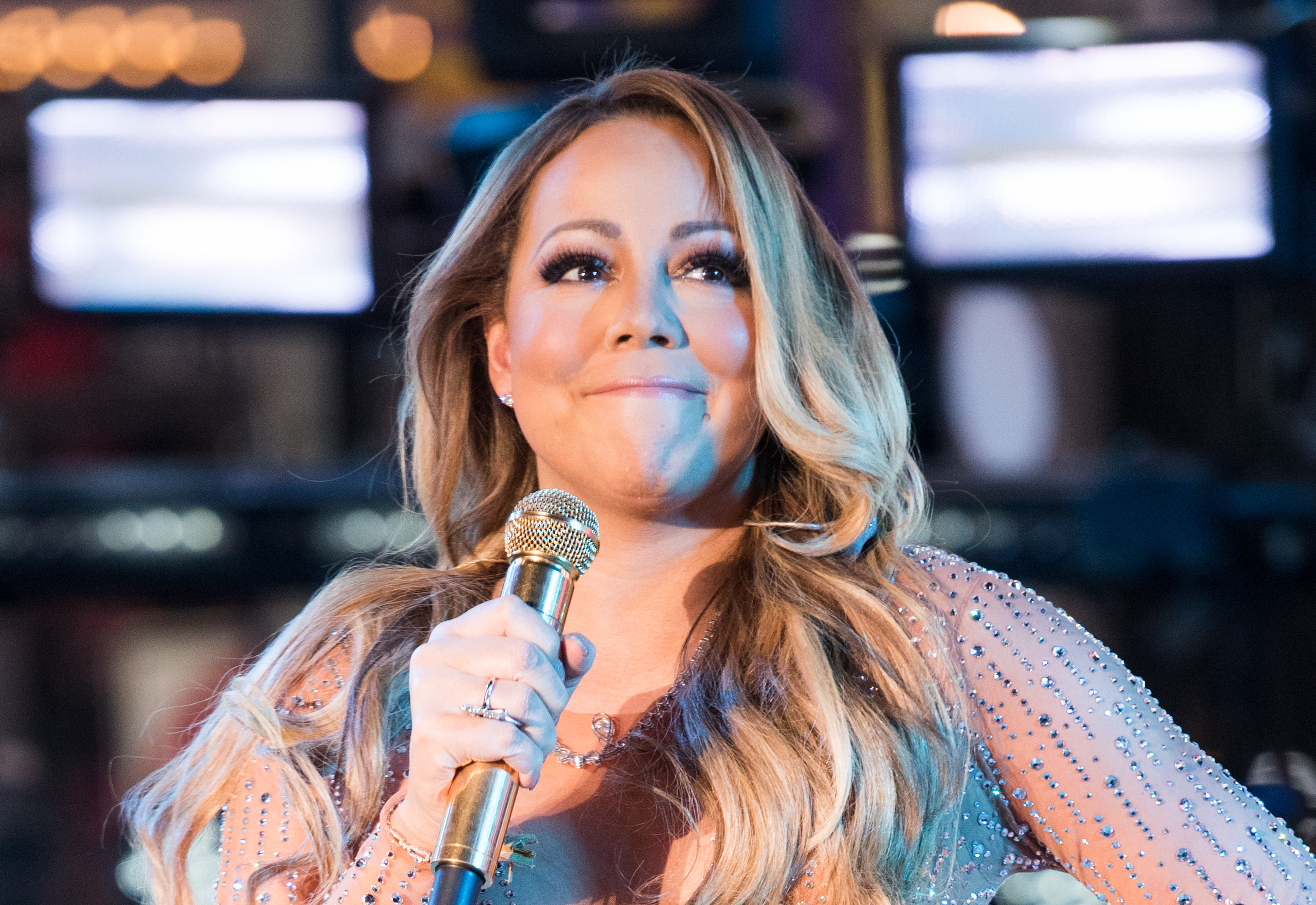 Mariah Carey performing on New Year's Eve in New York City on December 31, 2016  | Source: Getty  Images