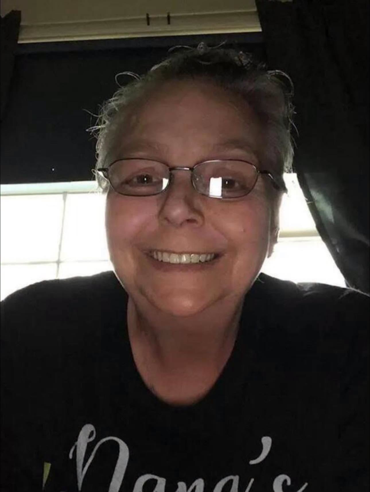 Along with Steadman, authorities identified her daughter, 44-year-old Sarah Myers, and Myers's four young children. | Source: Facebook/NateEatonReporter