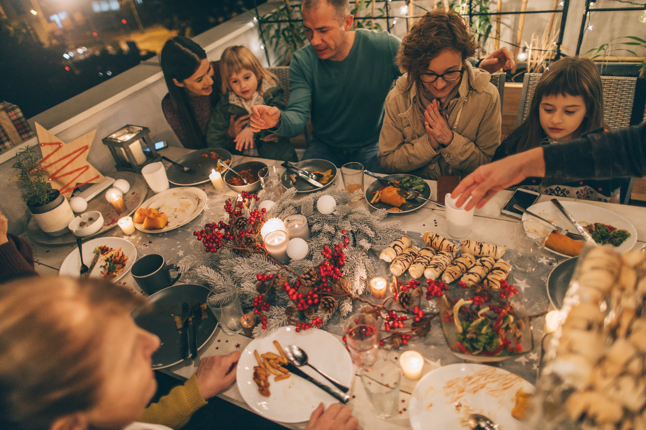 A family having a holiday dinner | Source: Getty Images
