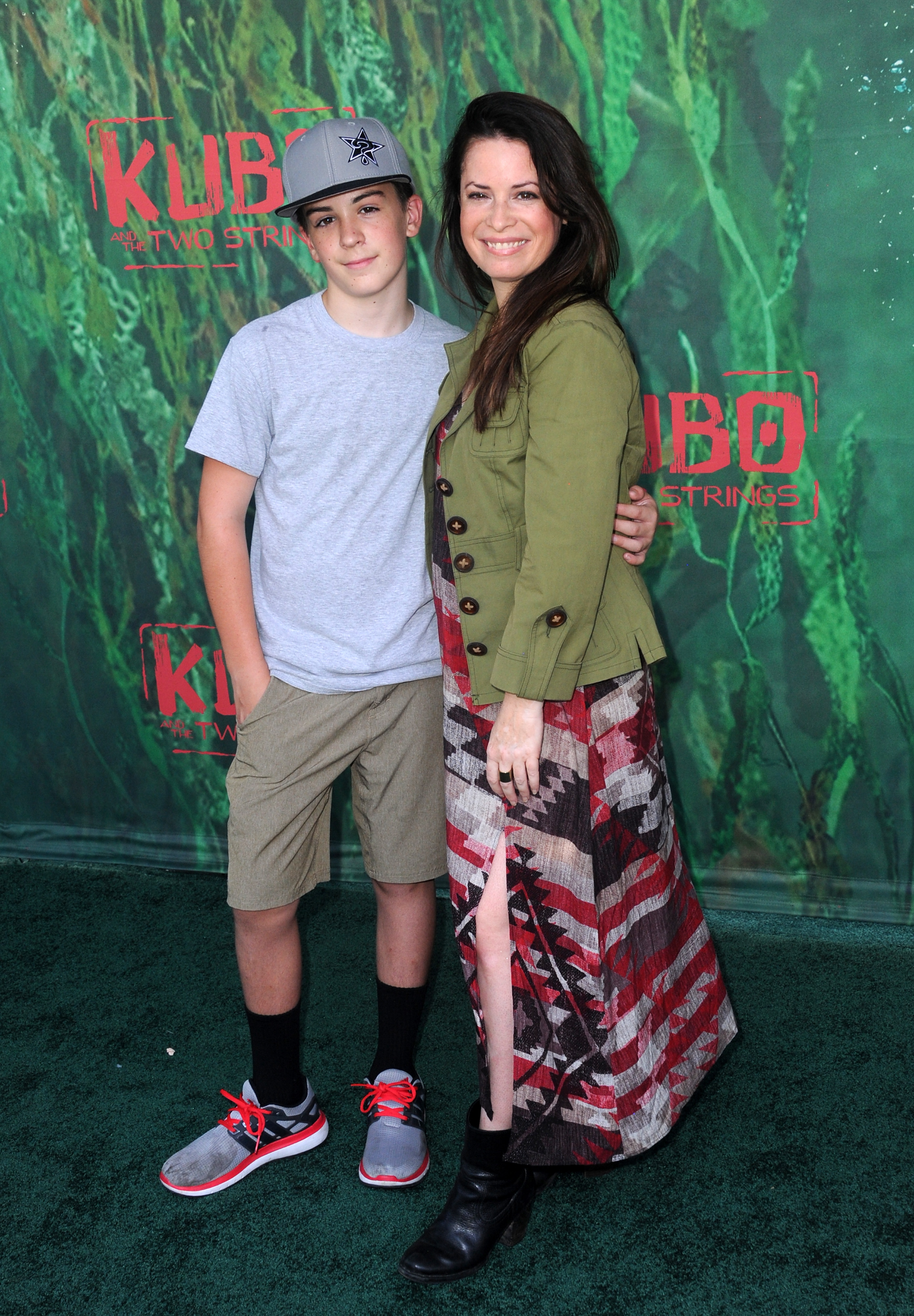 Holly Marie Combs and son Kelley James Donoho at the premiere of Focus Features' "Kubo and the Two Strings" on August 14, 2016 | Source: Getty Images