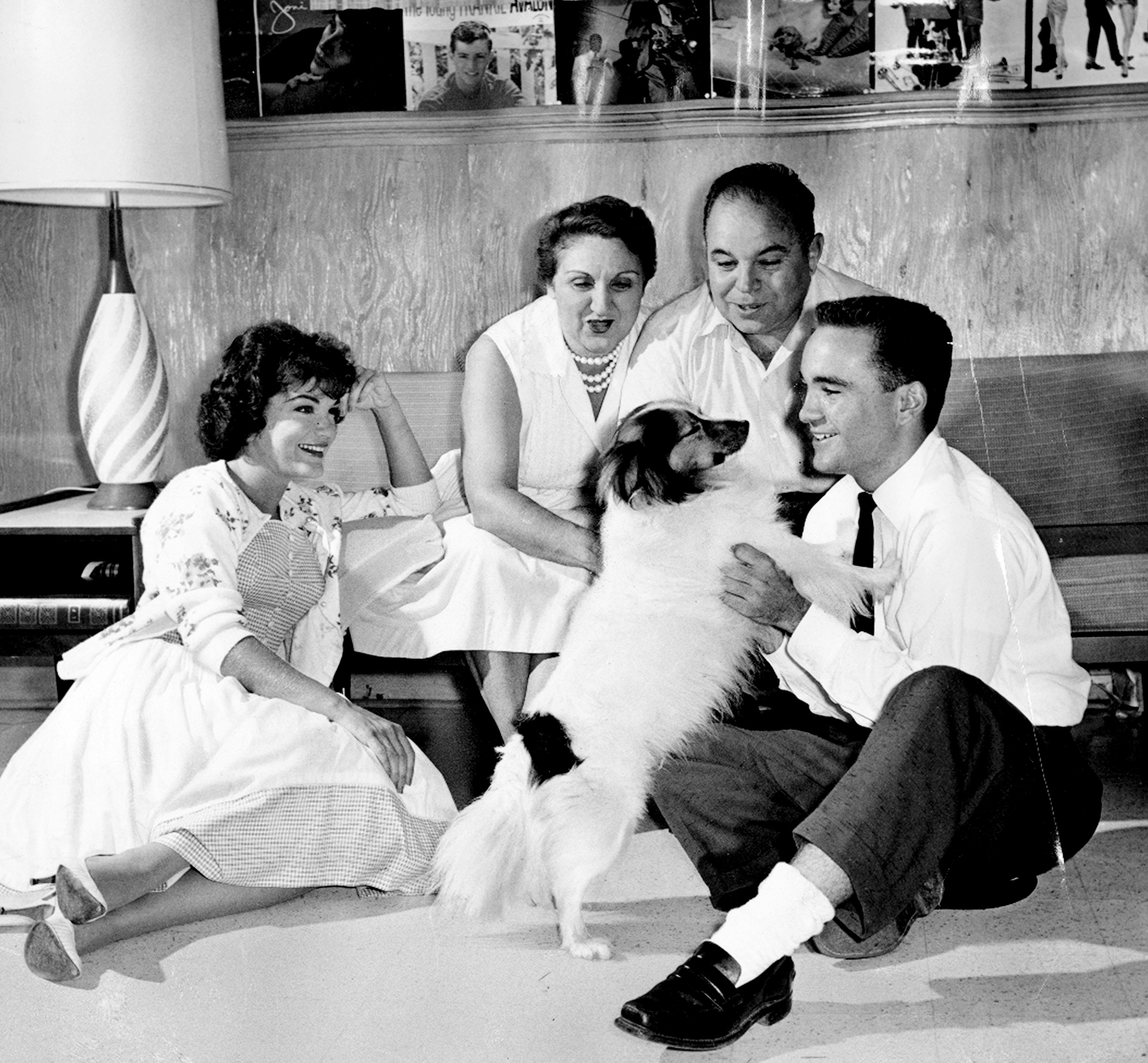 Connie Francis family portrait | Photo: Getty Images 