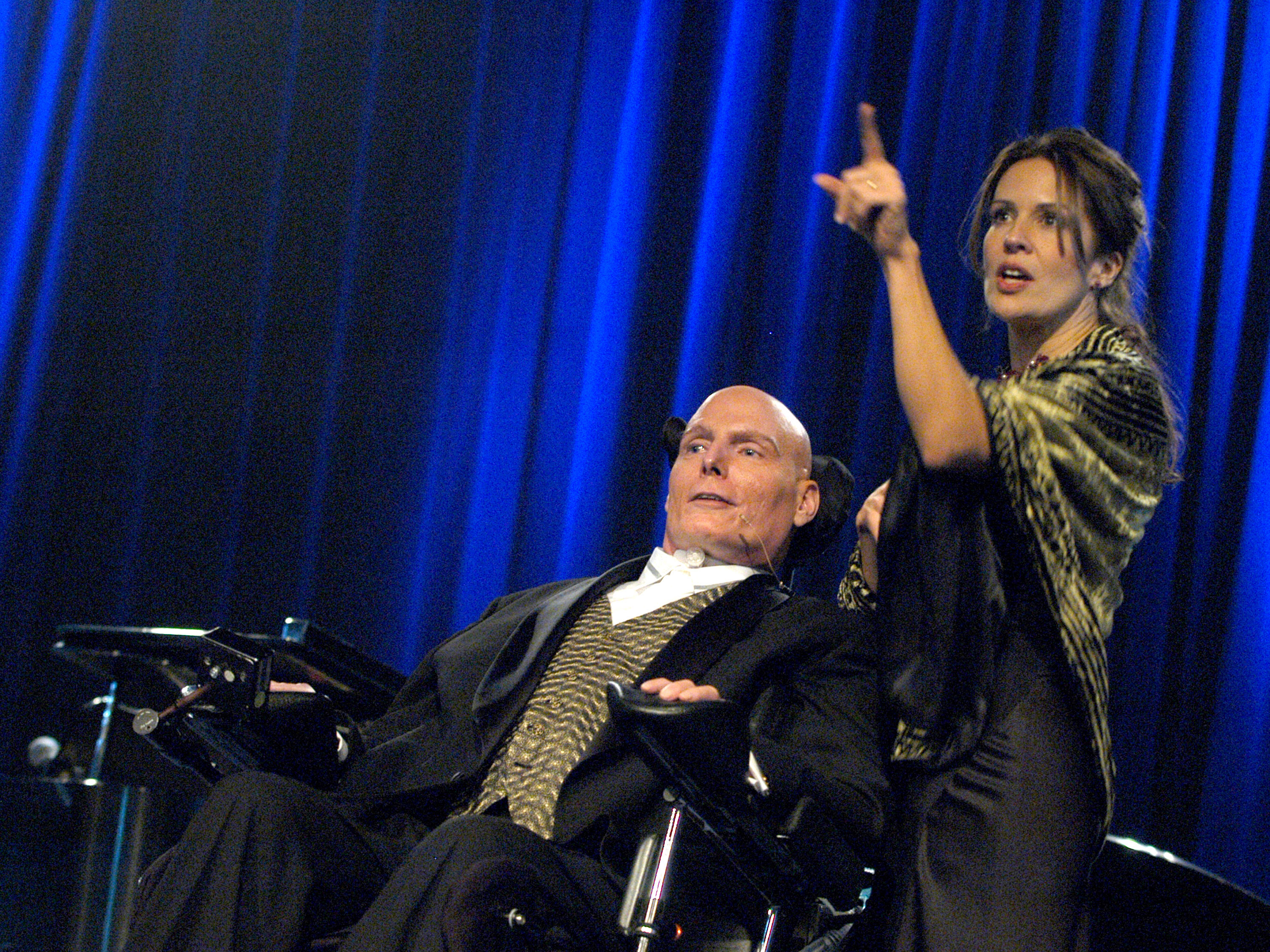 Christopher Reeve and Dana Reeve during 13th Annual "A Magical Evening" Gala Hosted by The Christopher Reeve Paralysis Foundation - Inside at Marriot Marquis in New York City, New York | Source: Getty Images