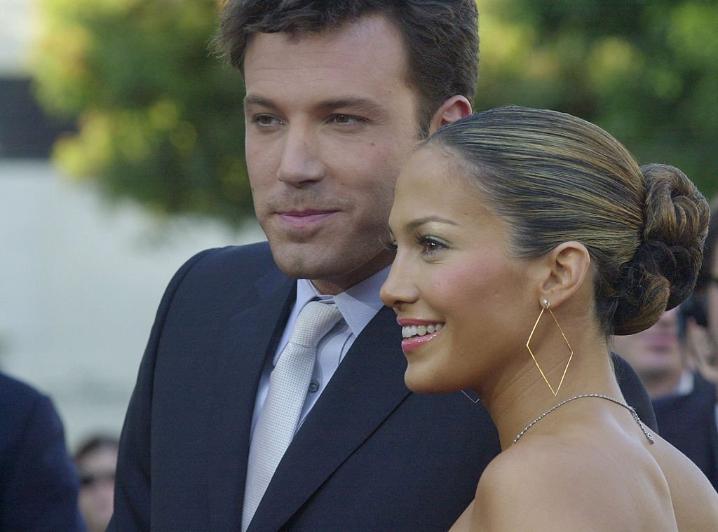 Jennifer Lopez and Ben Affleck at the Daredevil premiere, 2003 | Source: Getty Images