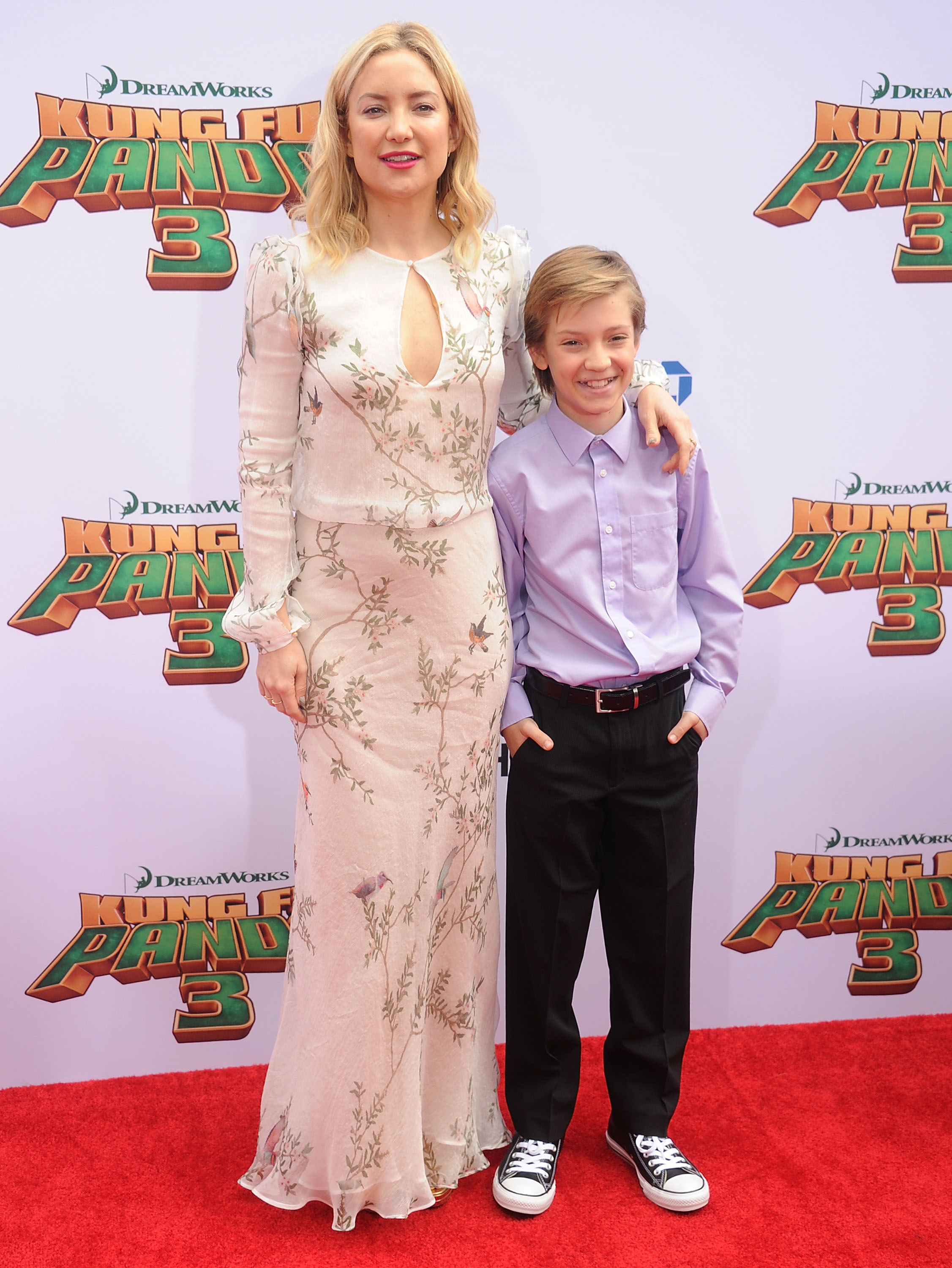 Kate Hudson and Ryder Robinson at the "Kung Fu Panda 3" premiere on January 16, 2016 | Source: Getty Images