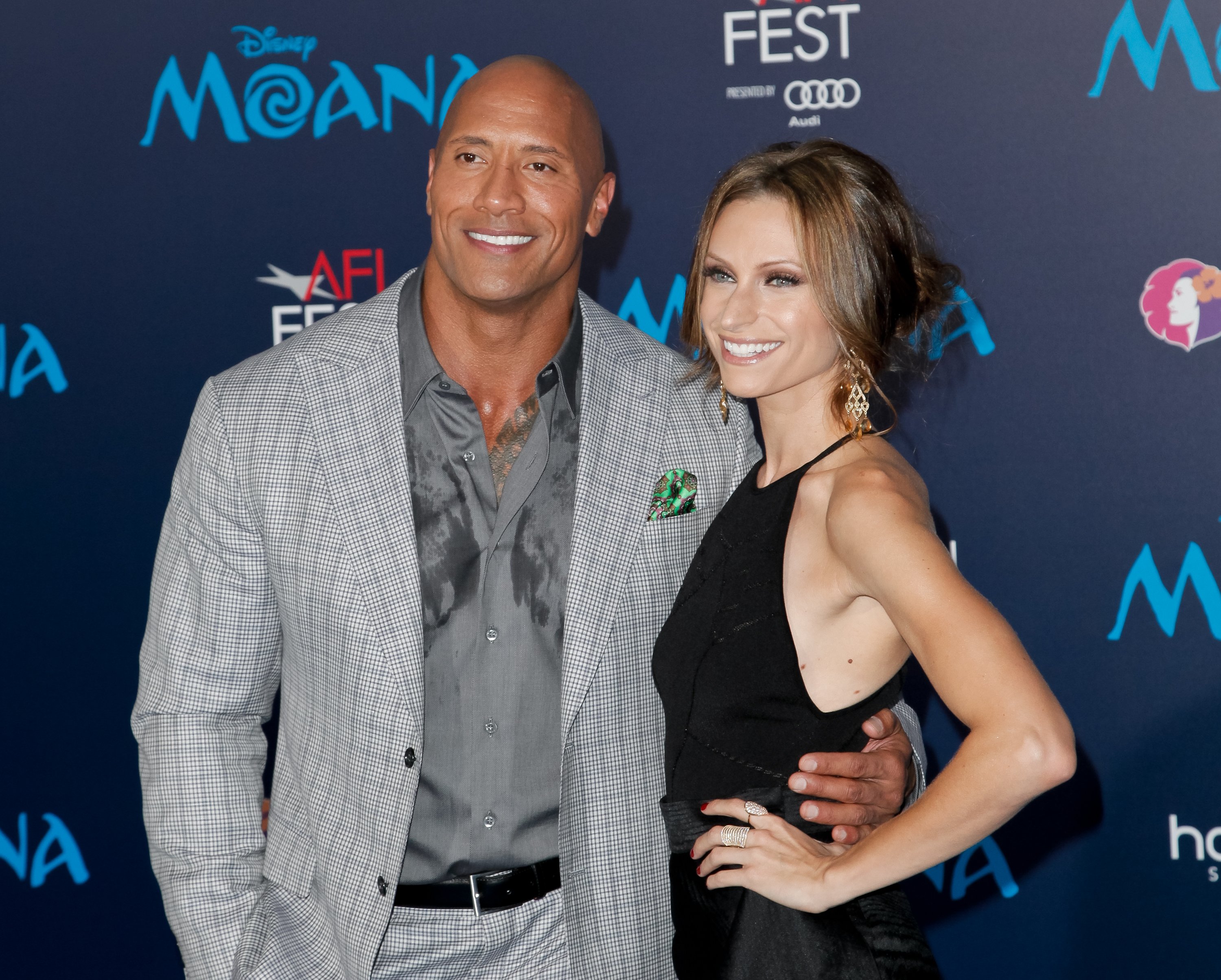 Dwayne Johnson and wife Lauren Hashian during the 2016 premiere event of "Moana." | Photo: Getty Images